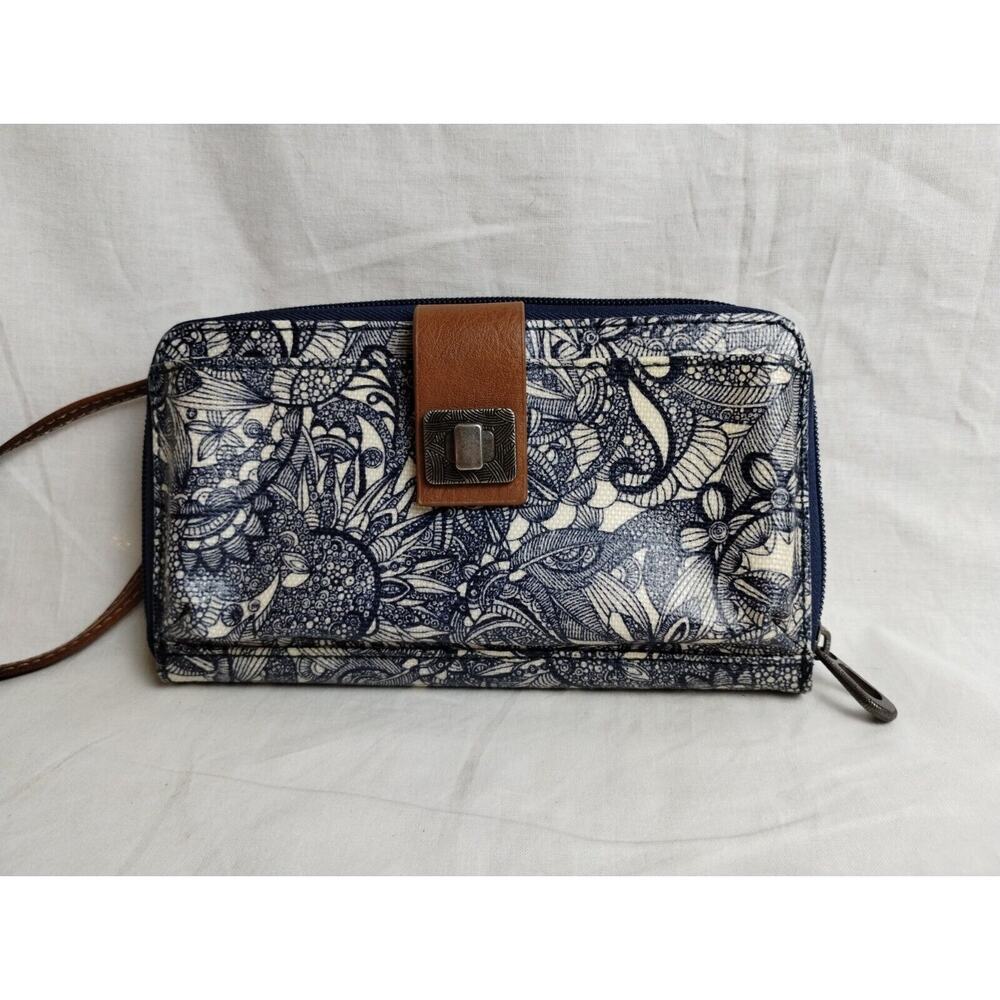Sakroots Spirit Desert Smartphone Wallet Crossbody Wristlet Bag